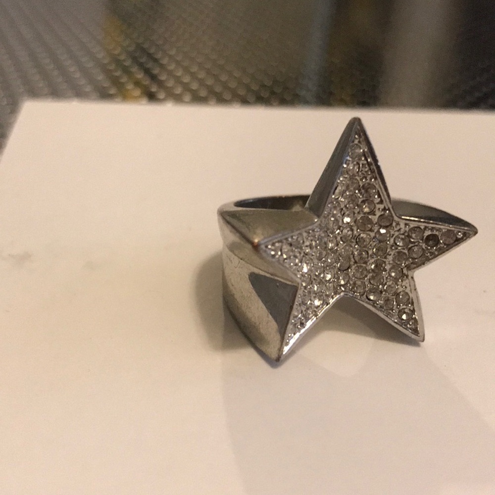 Noir pave crystal star ring size 7